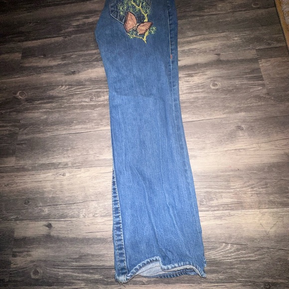 Embroidered Butterfly Blue Jeans - Picture 3 of 3